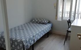 Habitación Luminosa y acogedora.